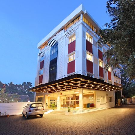 National Park Residency Kottayam Hotel Ettumanoor Ngoại thất bức ảnh